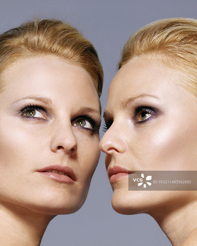 双胞胎姐妹图片素材