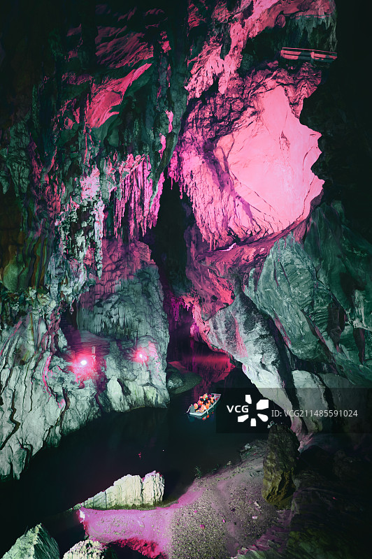 阳江凌霄岩溶洞（骷髅）图片素材