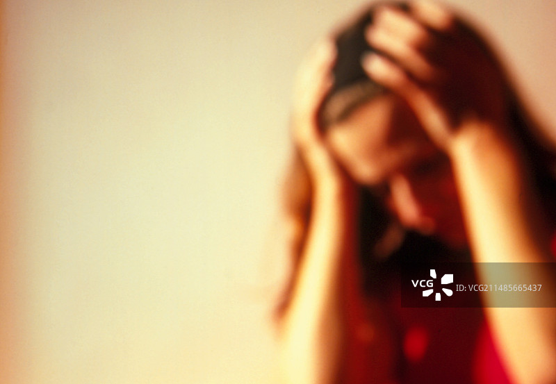 心烦意乱的女人图片素材