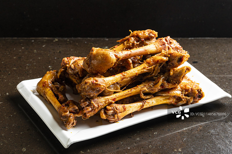 西北宁夏美食盐池滩羊酱羊腿骨图片素材