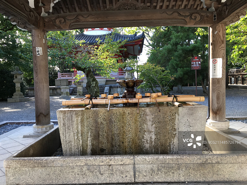 日本京都南禅寺山下饮水处图片素材
