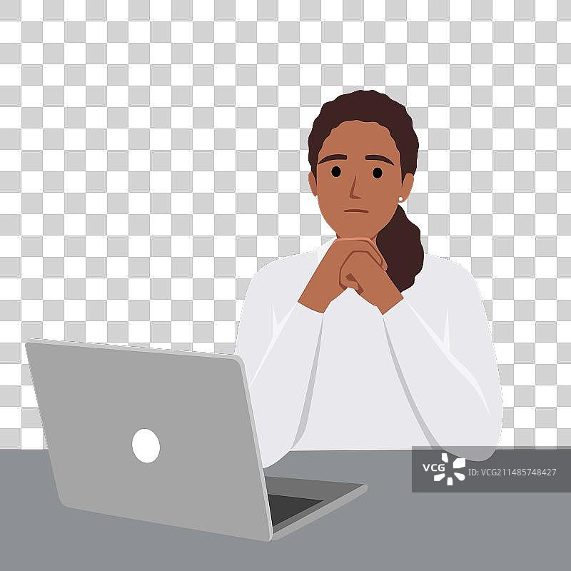 女人坐在笔记本电脑前思考图片素材