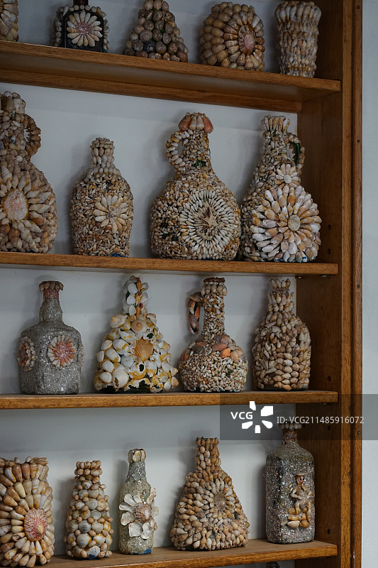 南非 贝壳制品 贝壳花瓶图片素材
