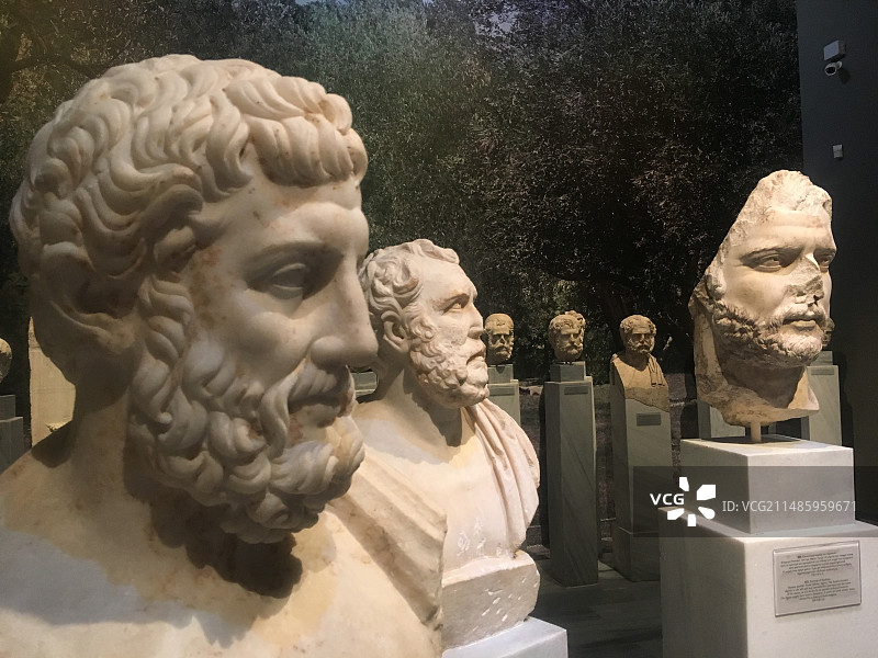 希腊雅典雅典国立博物馆展品图片素材