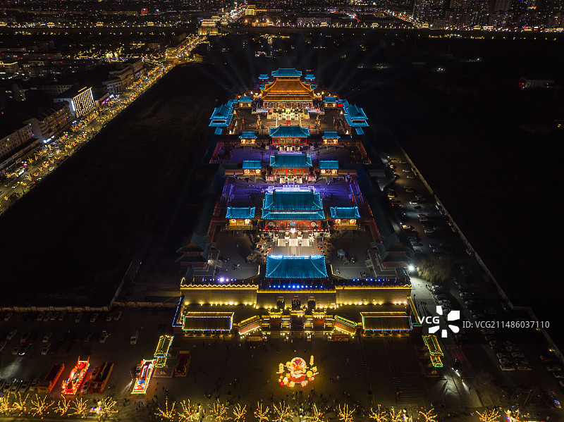 航拍山西大同古城春节代王府灯会夜景图片素材