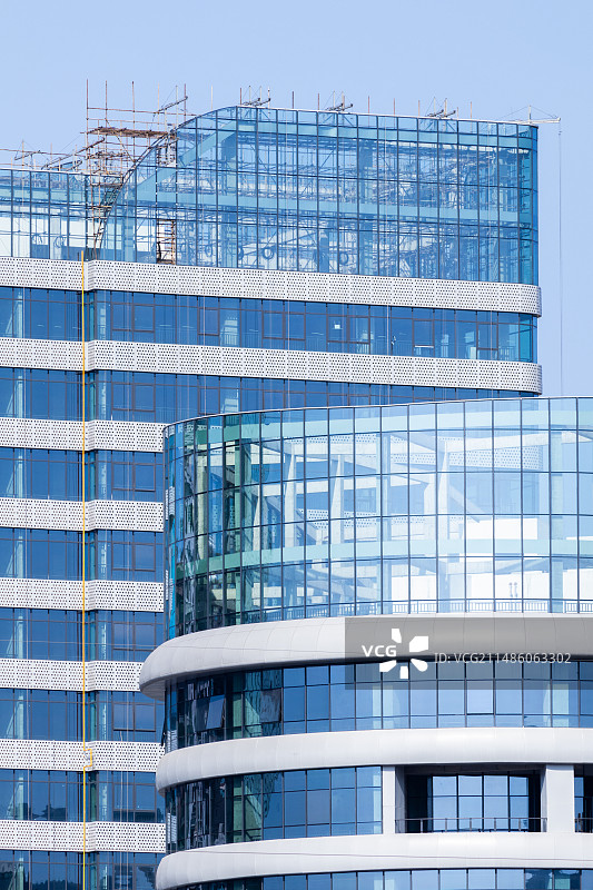 城市现代建筑玻璃幕墙图片素材