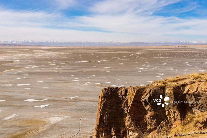 青海湖断崖图片素材