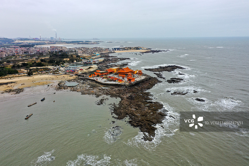 航拍福建泉州石狮市洛迦寺图片素材