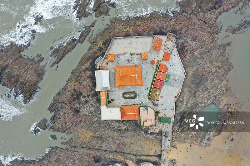 航拍福建泉州石狮市洛迦寺图片素材