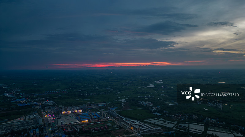 信阳市光山县火烧云风光图片素材