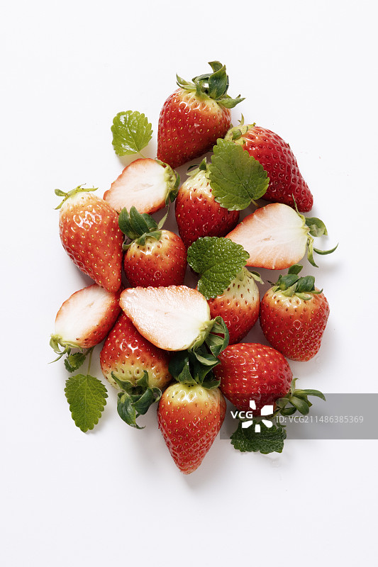 充满新鲜感的草莓图片素材