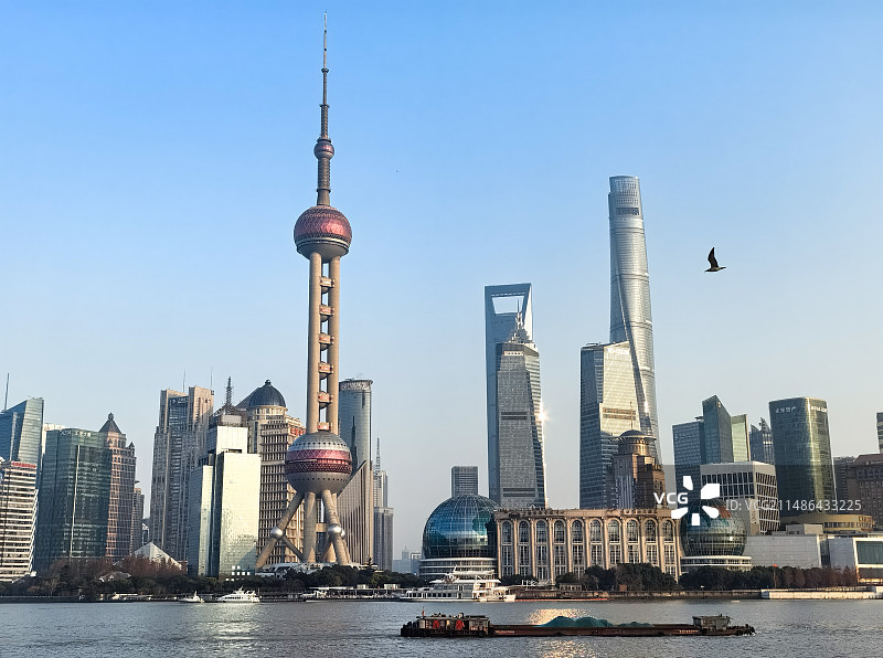 上海陆家嘴黄浦江东方明珠图片素材
