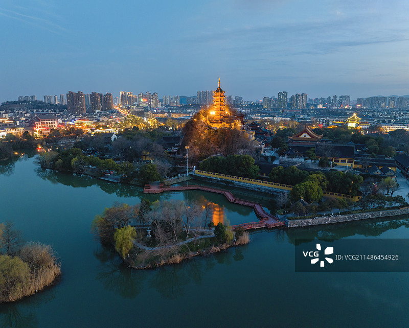 镇江金山寺夜景图片素材