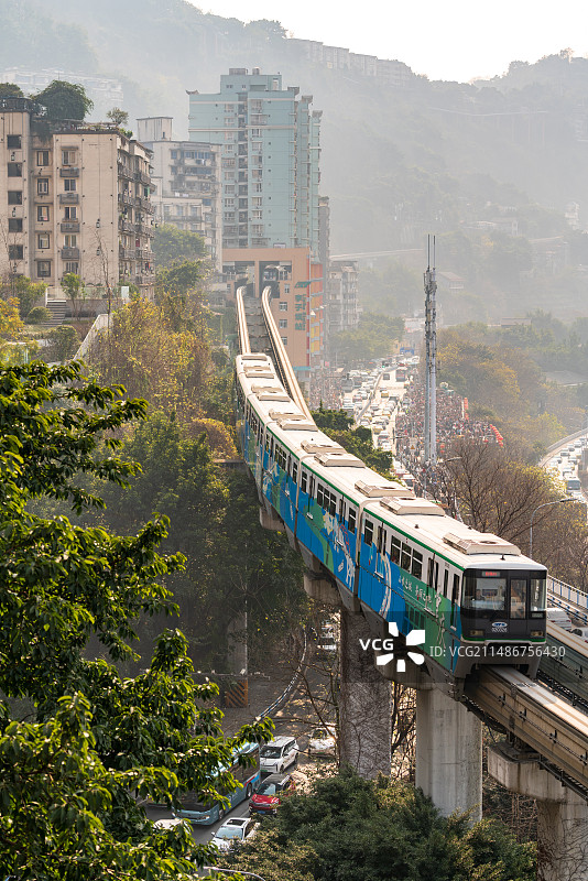 李子坝轻轨穿楼图片素材