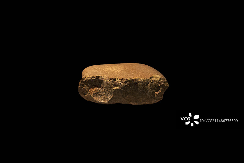 中国考古博物馆旧石器时代陡刃砍砸器图片素材