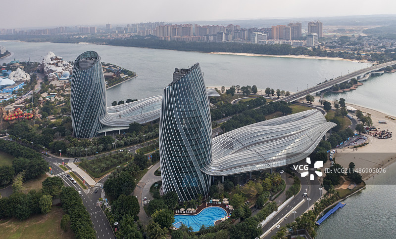 航拍世界最大花型人工旅游岛海南海花岛图片素材