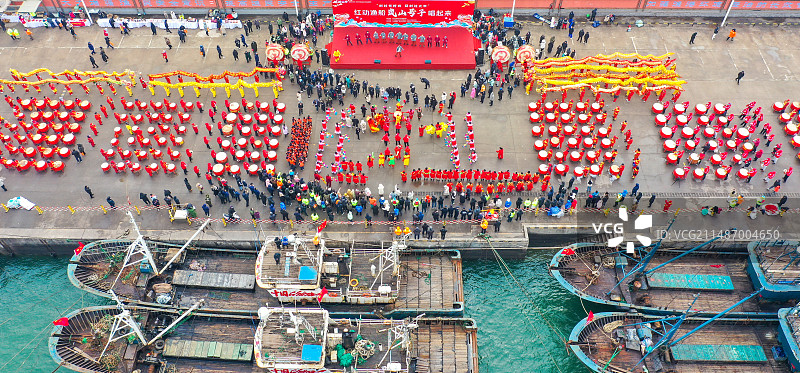 山东日照：海洲湾畔渔船红 岚山号子唱起来！图片素材