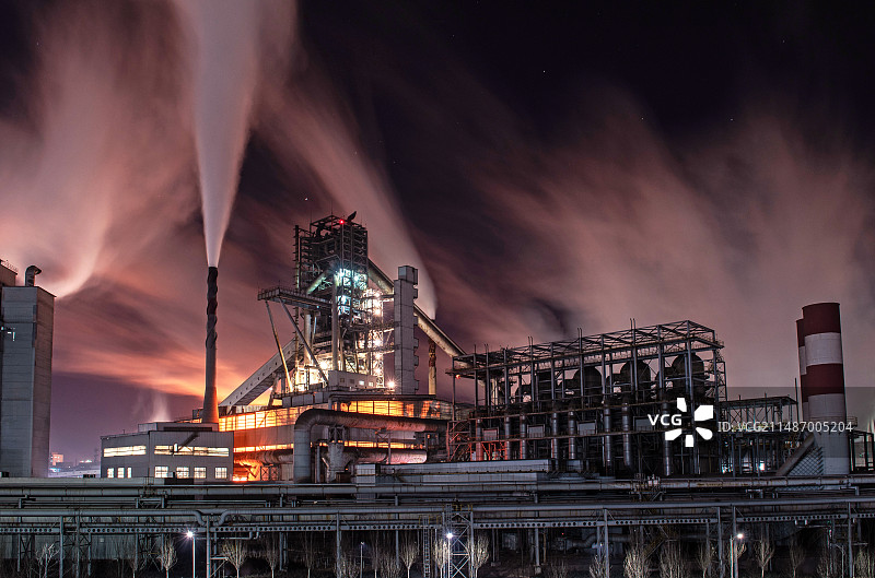 钢铁厂冬夜图片素材