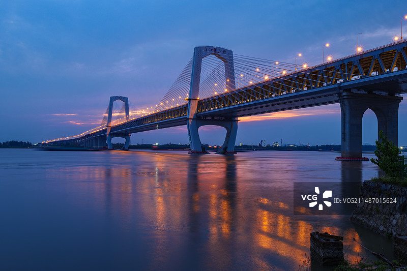 芜湖长江三桥夜景图片素材