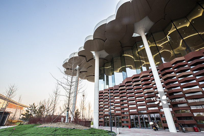 是位于北京城市副中心的北京城市图书馆图片素材