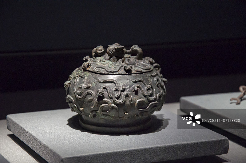 平度市博物馆文物春秋时期铜罐图片素材