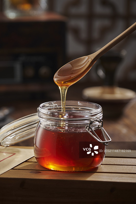 中式暗调蜂蜜图片素材