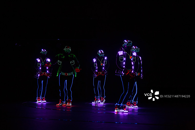 荧光舞图片素材