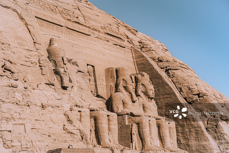 埃及阿布辛贝勒神庙图片素材