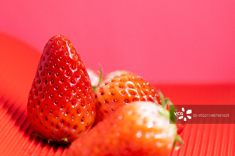 草莓特写图片素材