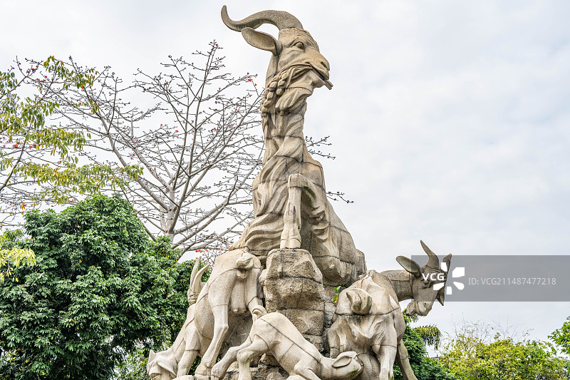 广州越秀公园的五羊雕塑图片素材