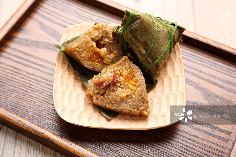 蛋黄咸肉粽图片素材