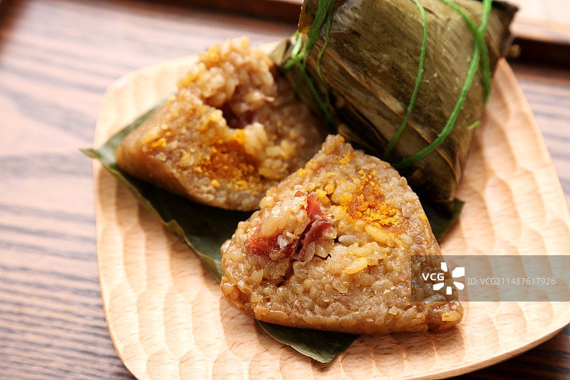 蛋黄咸肉粽图片素材