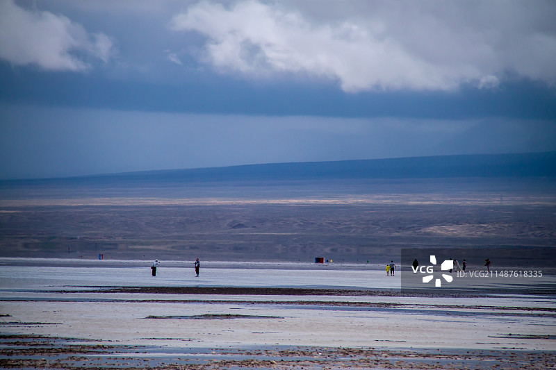 天空之镜，茶卡盐湖图片素材