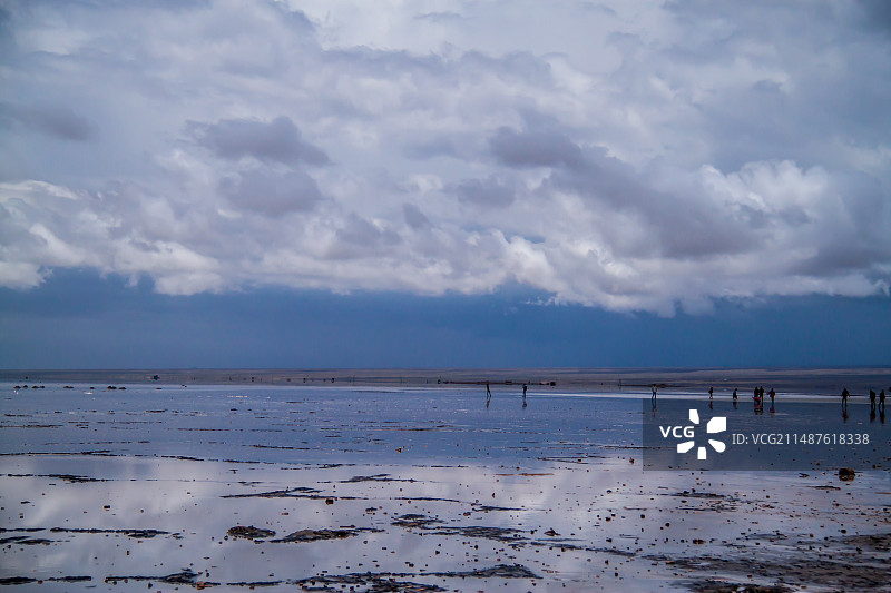 天空之镜，茶卡盐湖图片素材