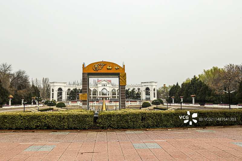 北京朝阳公园初春景色图片素材