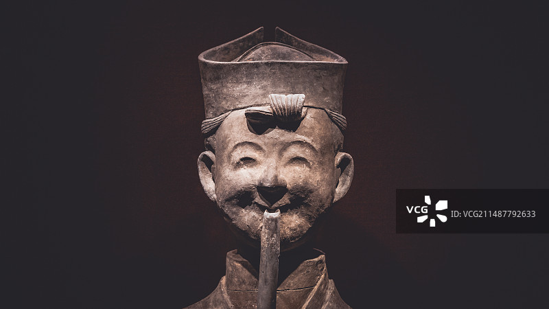 成都博物馆藏品东汉微笑陶俑，Collections of Chengdu Museum, China图片素材