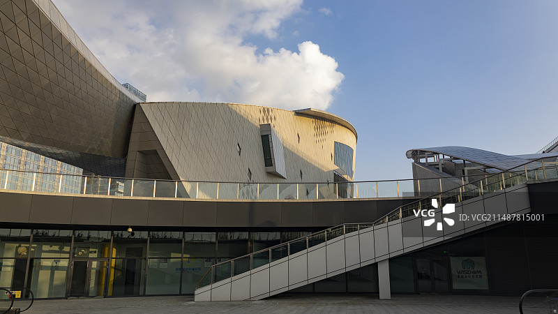 苏州湾东太湖文化中心下沉广场图片素材