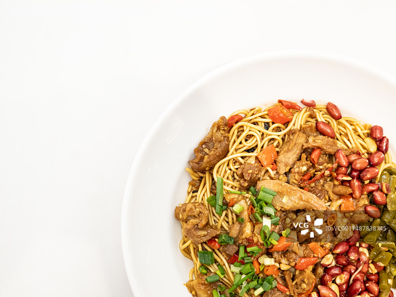 香辣拆骨干挑面图片素材