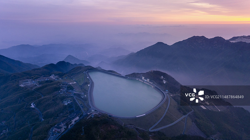 浙江杭州安吉江南天池图片素材