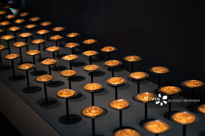 金饼，海昏侯刘贺墓出土（海昏侯国遗址博物馆）图片素材