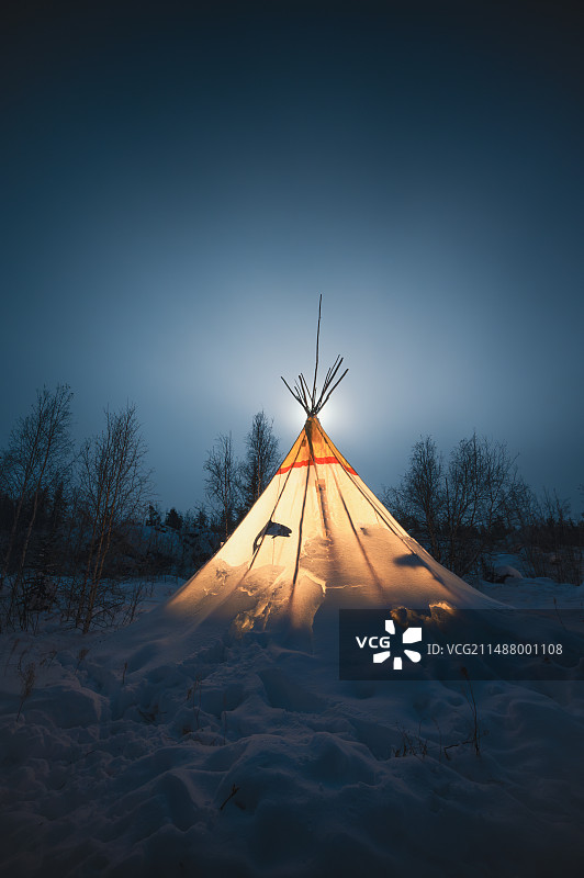 不见月图片素材