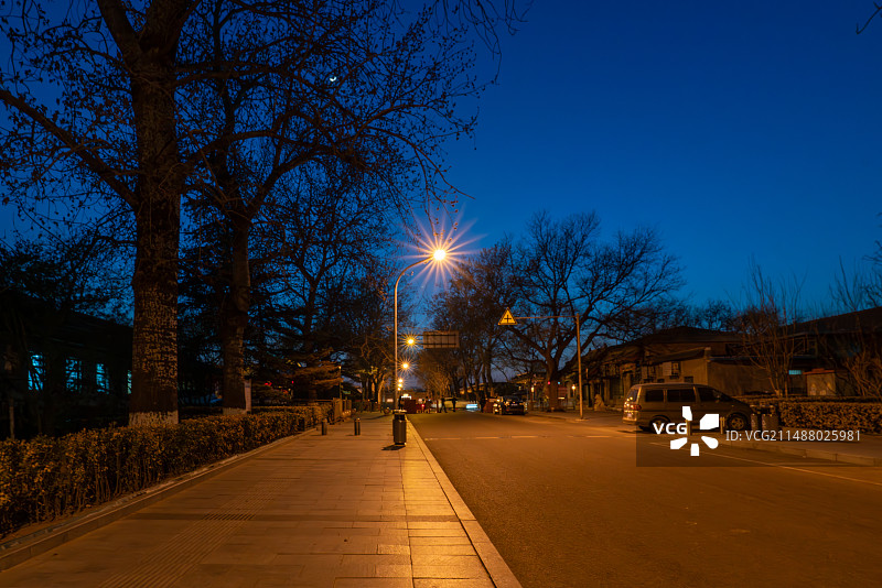 夜晚无人的街道图片素材