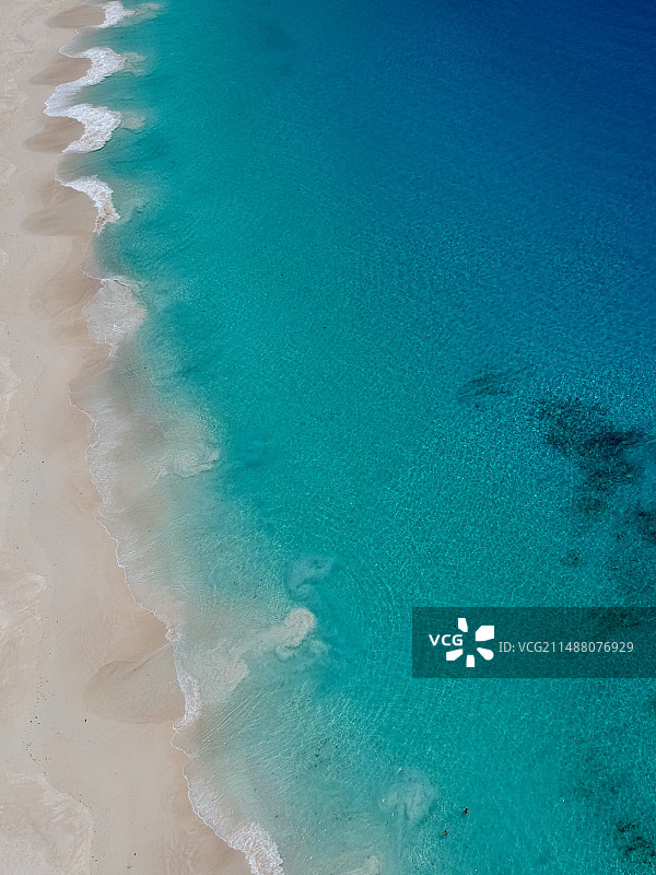 印度洋上的粉色沙滩与玻璃海---塞舌尔图片素材