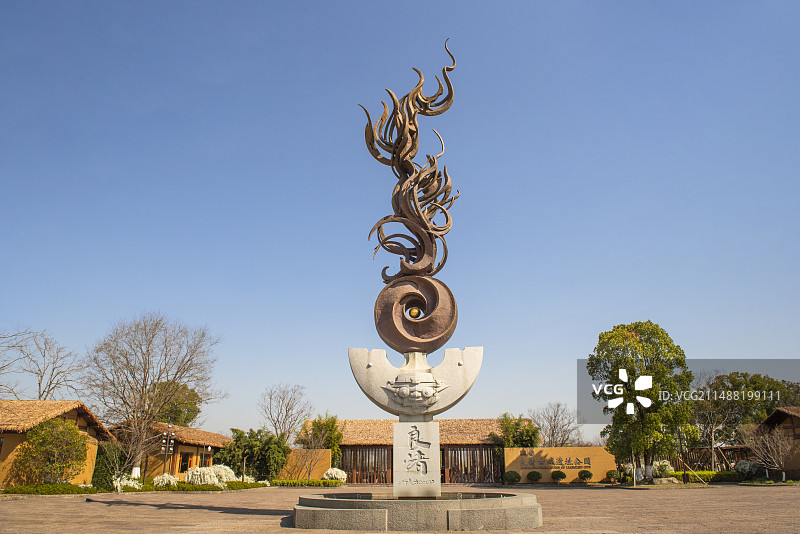 杭州良渚古城遗址公园 杭州余杭区旅游景点 景区大门 入口 雕塑图片素材