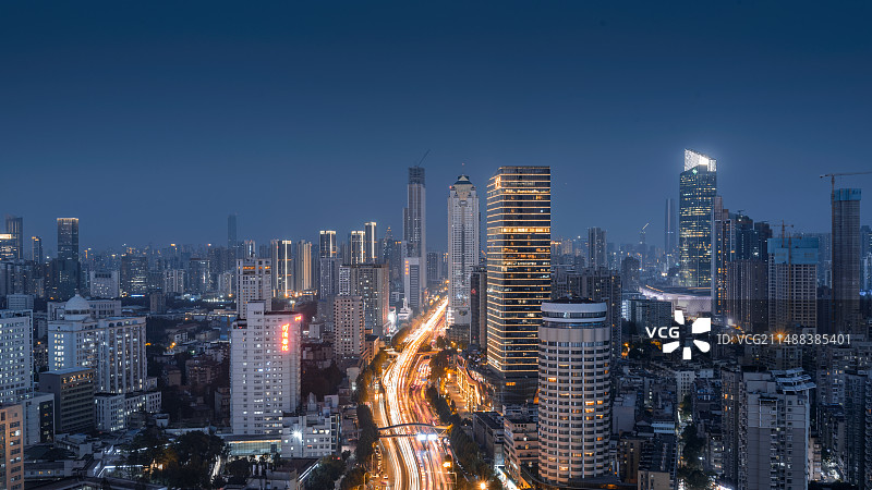 湖北省武汉市汉口解放大道城市夜景图片素材
