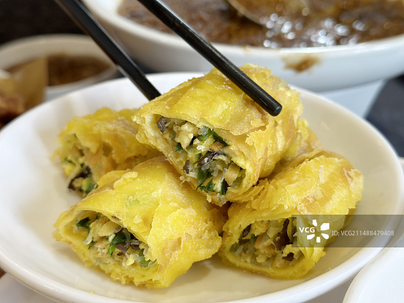 山东淄博博山特色菜-博山炸春卷图片素材
