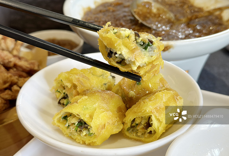 山东淄博博山特色菜-博山炸春卷图片素材