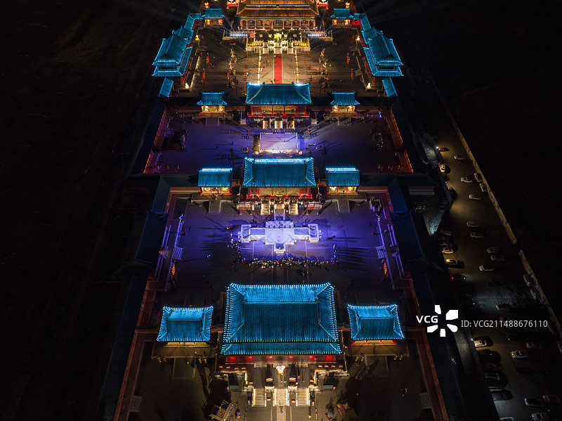 航拍山西大同古城春节代王府灯会夜景图片素材