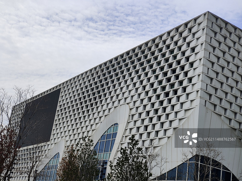 河南省郑州市，郑州报业集团办公大楼图片素材