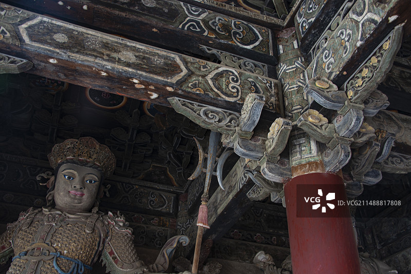 四川绵阳平武报恩寺中的建筑细节图片素材